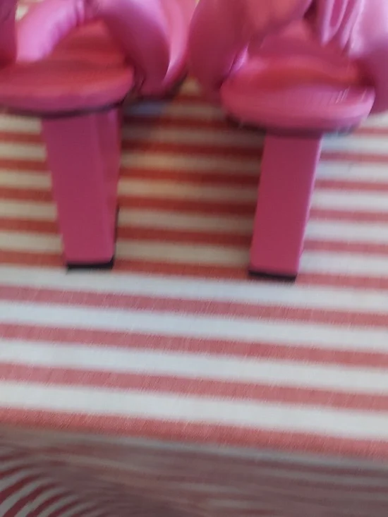 Women’s Padded Pink Square-Toe Heeled Sandals/ Jacqmeus Renasians Paris - Picture 4 of 9